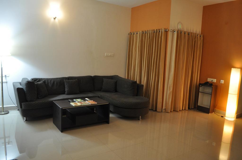 Jyothi Suites Tiruchirappalli Exteriér fotografie