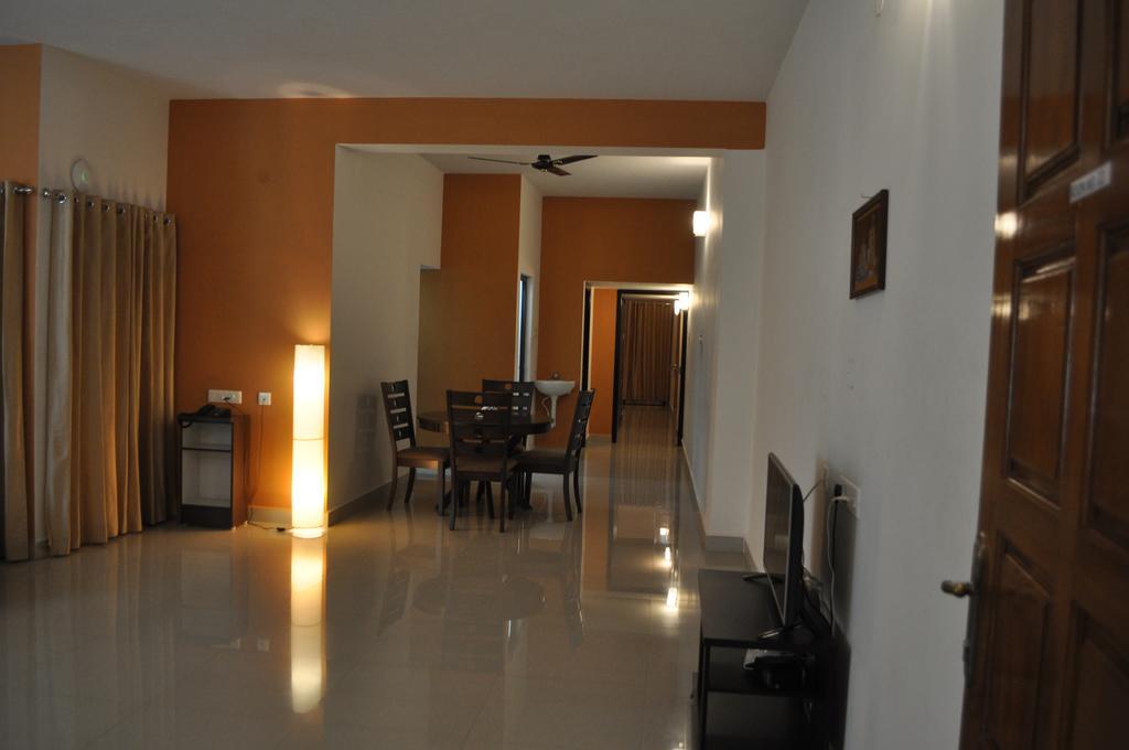 Jyothi Suites Tiruchirappalli Exteriér fotografie